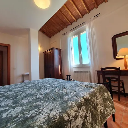 Ξενοδοχείο με διαμερίσματα Le Meridiane 3*